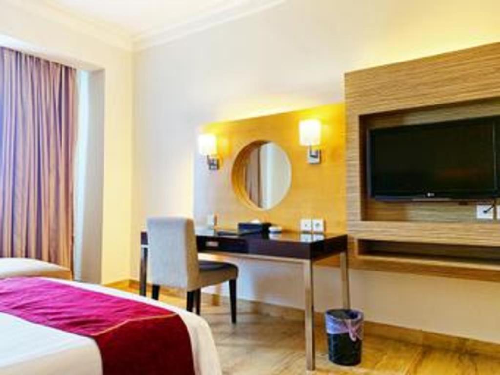 Grand Basko Hotel Padang  Eksteriør bilde