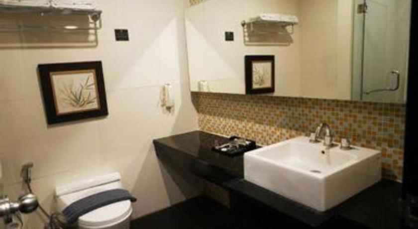 Grand Basko Hotel Padang  Eksteriør bilde