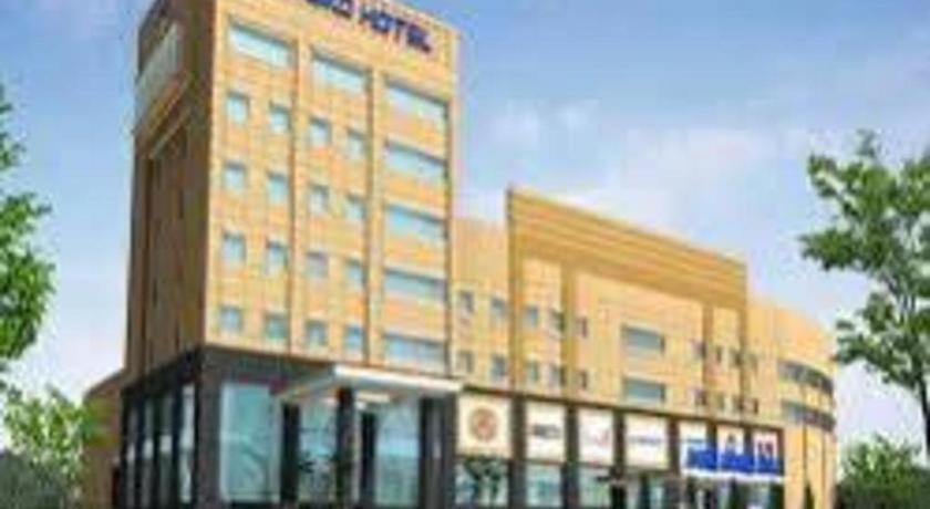 Grand Basko Hotel Padang  Eksteriør bilde